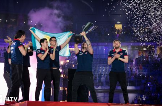 键时刻略显 键时刻略显