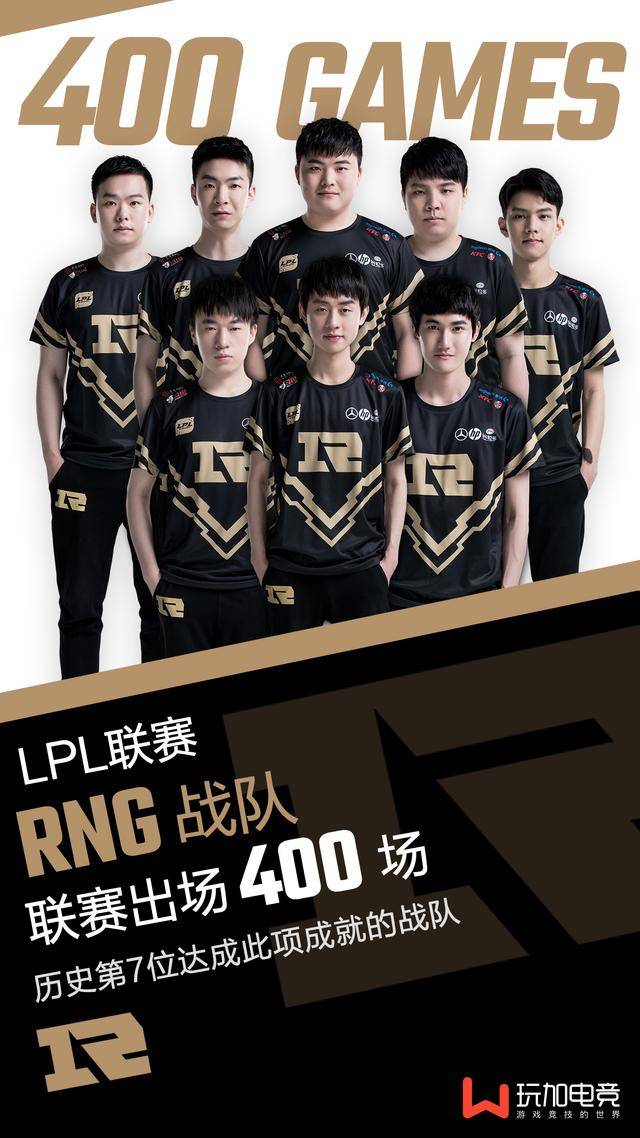 夸张地贴合 夸张地贴合